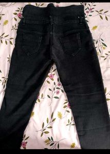 High Waisted Black Skinny Jeans