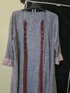 Grey shrug / overcoat