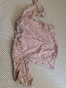 Vintage Floral Print top
