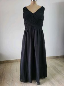 Elegant Black V-Neck Floor-Length Dress  Bust  44
