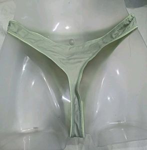 💛 High-Waisted Briefs