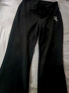 Black Athletic Pants with Logo💅🏻