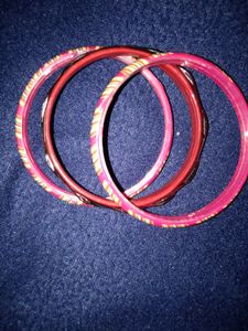 Cute Pink And Gold Bangles 2.4