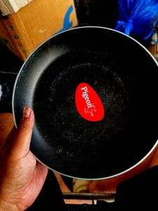 Peigon Frypan Unused Blue Without Handle