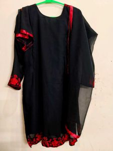 😇✨Black Pakistani Kurta with Red Embroidery❤️