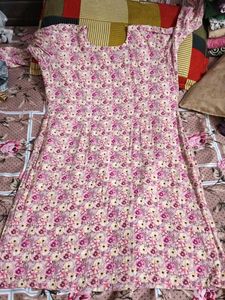 Chic Floral Print Kurta Set 🌺