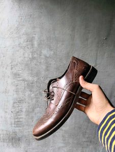 Classic Brown Leather Brogues
