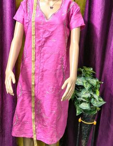 Vibrant Pink Embroidered Kurta