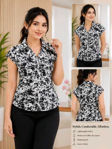 Chic Floral Print Button-Up Shirt