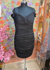 Elegant Black Ruched Off-Shoulder Dress