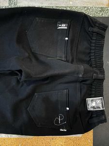 Black Jeans