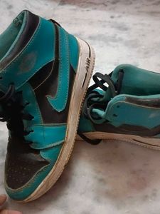 Nike Air Jordan Sneakers