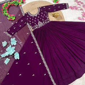 Red Embroidered Anarkali  Set