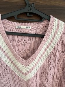 MIXXO Pink Cable-Knit V-Neck Sweater 🎀