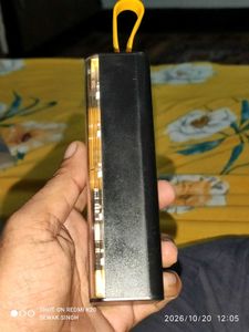 VOYX Transparent Power Bank