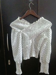 Cross Over Crop Top (Imported)