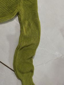 Chic Knitted Cropped Sweater
