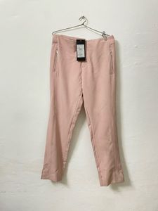 tag is missing brand new condition Chic Pink Trous