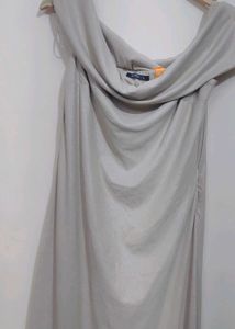 Silver Elegant Off-Shoulder Maxi Dress 36 Bust
