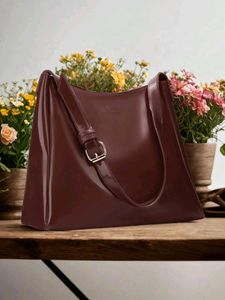 Chic Patent Leather Handbag