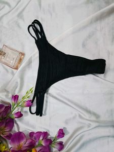 🇳🇿💫🎀Stylish Black Thong Panty