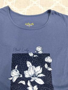 fresh branded Blue Graphic T-Shirt
