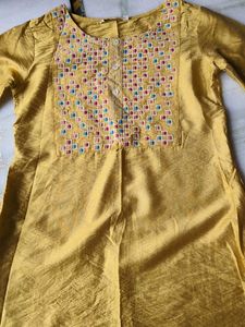 Embroidered Yellow Kurta