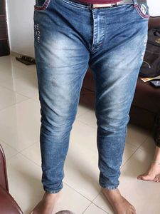 Stylish Blue Wash Slim Fit Jeans