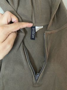 Hooded H&amp;M Sleeveless Top