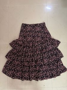 Street 9 Tiered Floral Midi Skirt