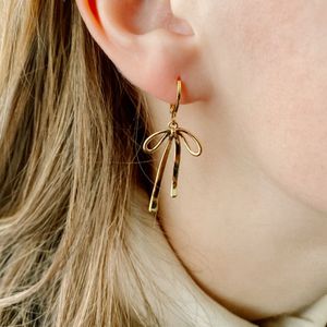 🎀Gold Bow Drop Earrings🎀