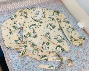Floral Print Wrap Top with Tie Detail