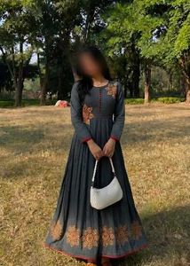 Elegant Grey Kurta with dupatta