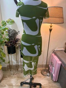 Green Abstract Print Midi Dress
