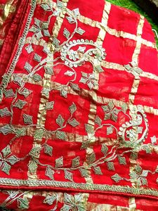 beautiful saree embroid