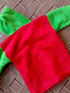 Cute Red &amp; Green Fluffy Outfit