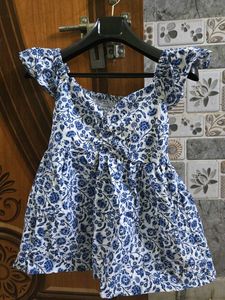 Chic Blue Floral Off-Shoulder top