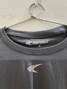 women yoga/  gym Activewear t shirt