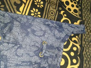 fitted navy blue top
