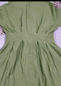 Chic Green Shirt Dress with Belt