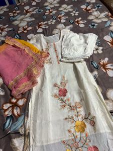 Elegant Embroidered Kurta Set with Dupatta
