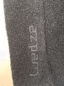decathlon black neck warmer