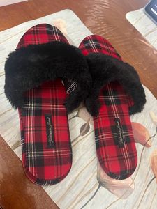 VS slippers