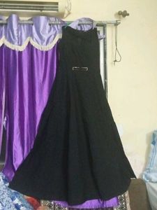 jett black gown