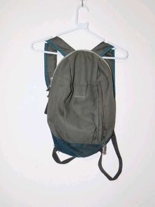 Quechua Backpack