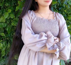 Chic Smocked Puff Sleeve Dress