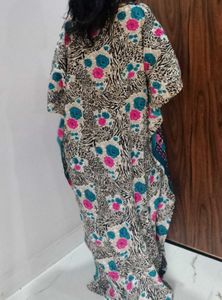 Stylish And Vibrant Freesize Kaftan