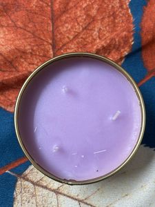 Scented Candle With Free Gift