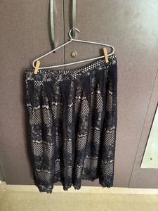 Elegant Black Lace Midi Skirt