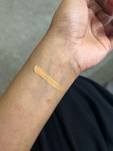 be!myn Glow KISS Serum Skin Tint
